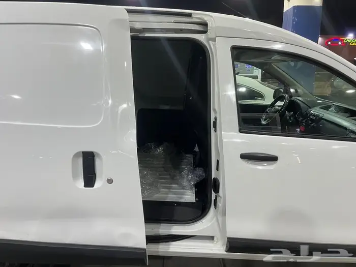 رينو دوكر 2022 نضيف جدا 13