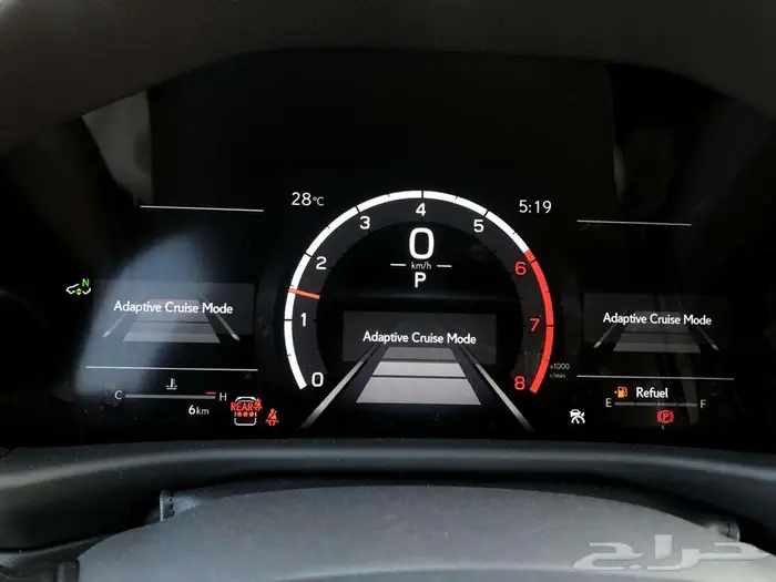 جيب لكزس LX 600 FF 2025 اسبورت سعودي أبيض داخل أحمر 1