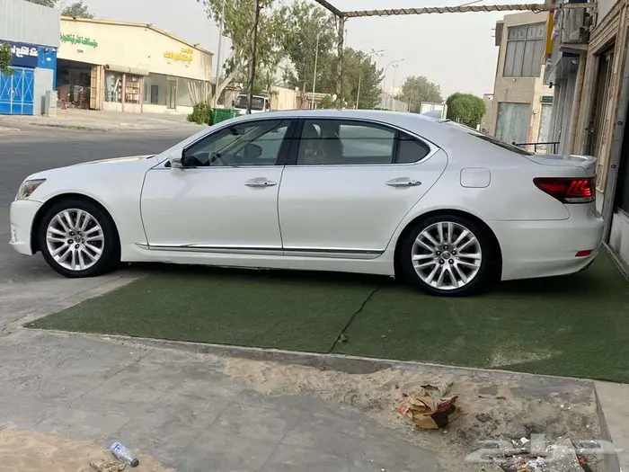 لكزس 2014 LS 460 سعودي استخدام شخصي للبيع 3