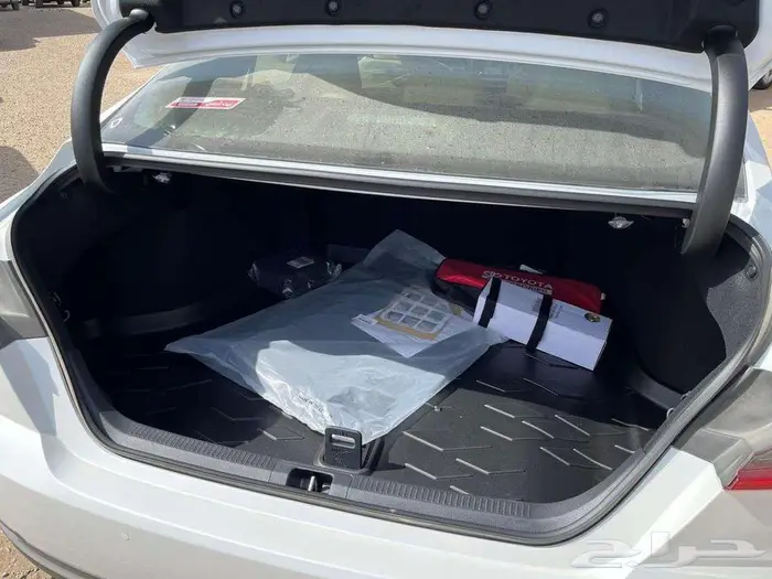 كامري LE هايبرد 2025 نقد وتقسيط 7