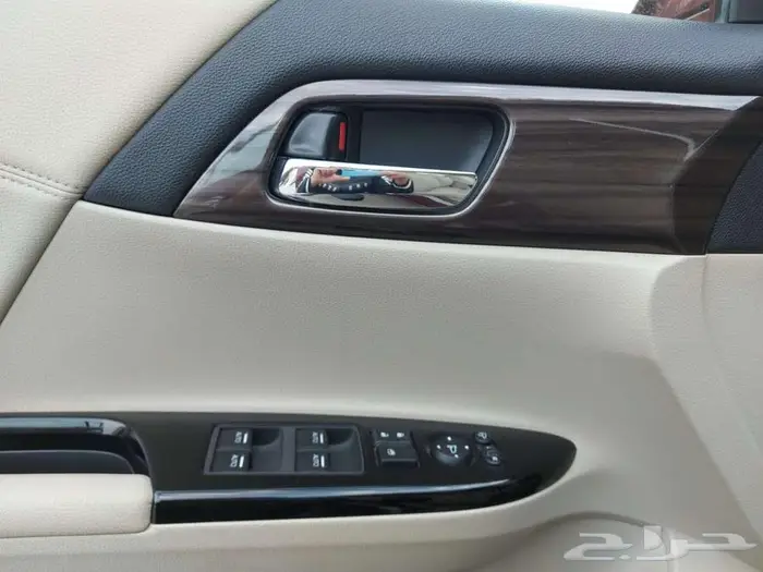 اكورد 2017 فل مخمل مخزن عداد 30 ألف فقط 8