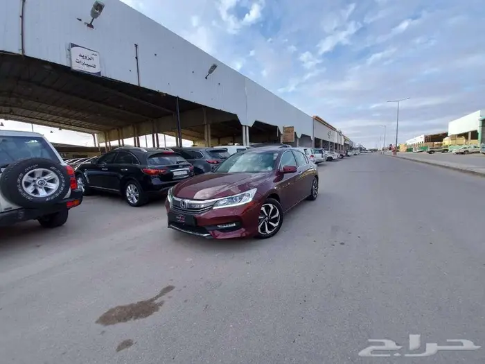 اكورد 2017 فل مخمل مخزن عداد 30 ألف فقط 9
