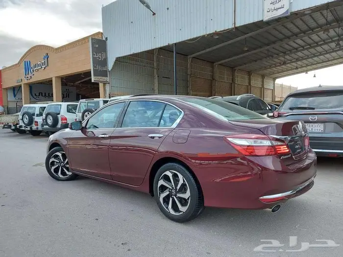 اكورد 2017 فل مخمل مخزن عداد 30 ألف فقط 34