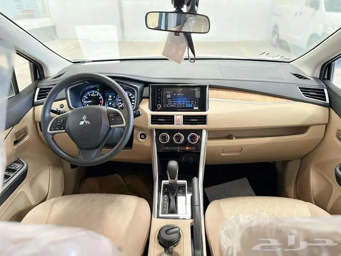 ميتسوبيشي اكسباندر فل كامل 2025 11