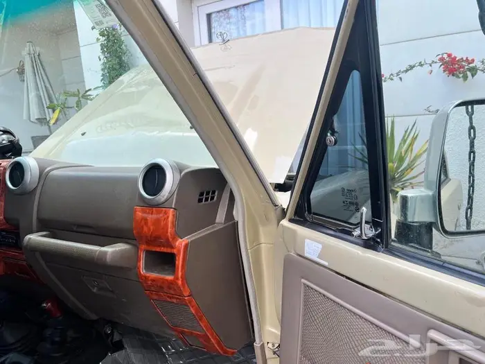 للبيع جيب شاص 2015 نظيف 4