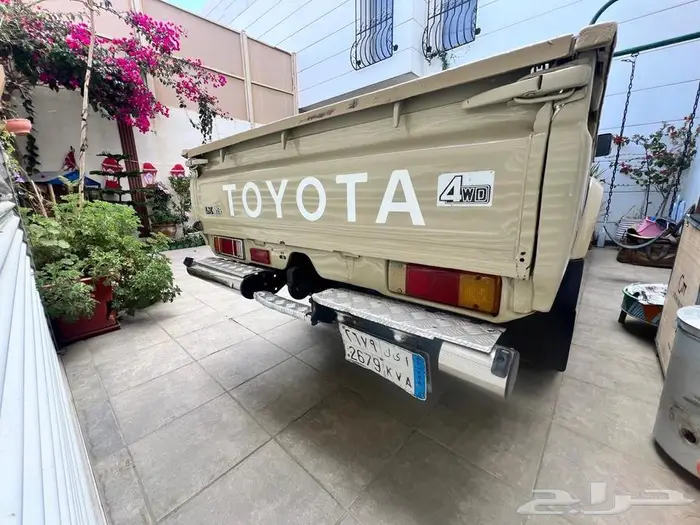 للبيع جيب شاص 2015 نظيف 1