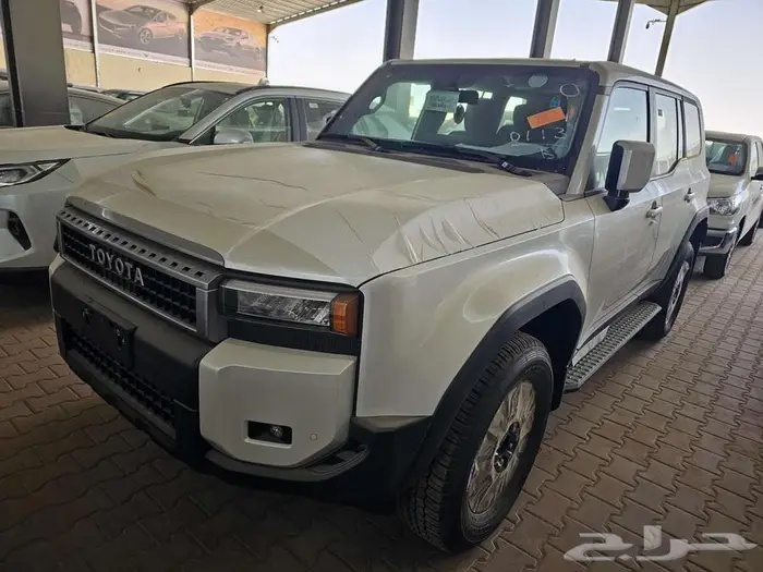 تويوتا برادو txl1 ابيض وذهبي اقل سعر 0