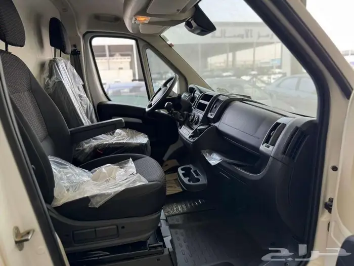 بيجو بوكسر بضاعة سقف عالي موديل 2025 5