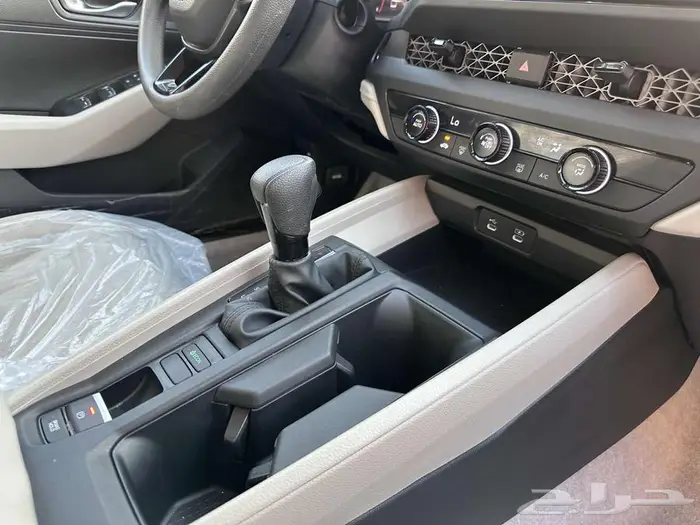 هوندا اكورد 2025 13