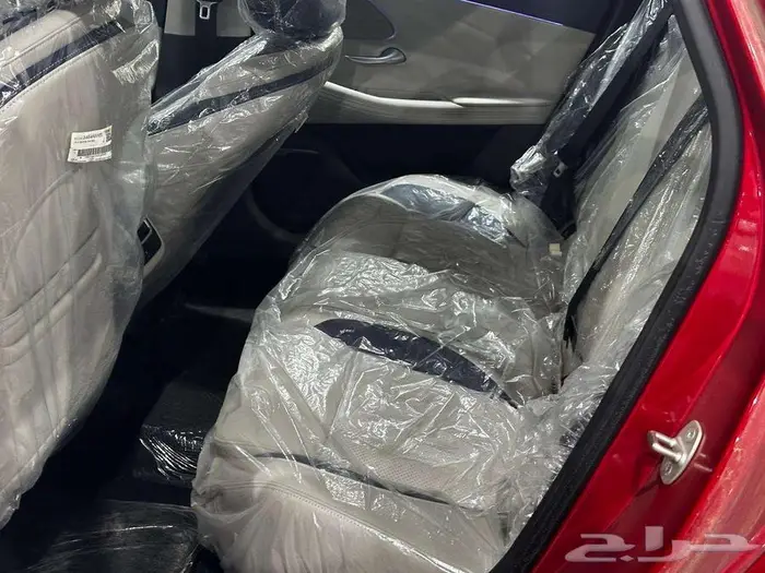 شيري اريزو 8 2025 أنيقة من بعيد ذكية من قريب فخامة 10