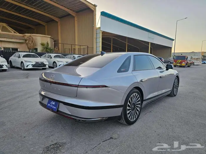 هونداي ازيرا 2024 كاليجرافي 3