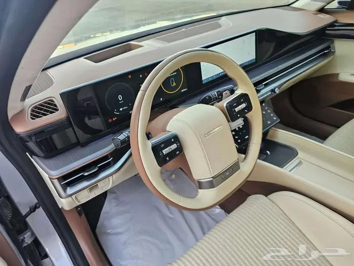 هونداي ازيرا 2024 كاليجرافي 10