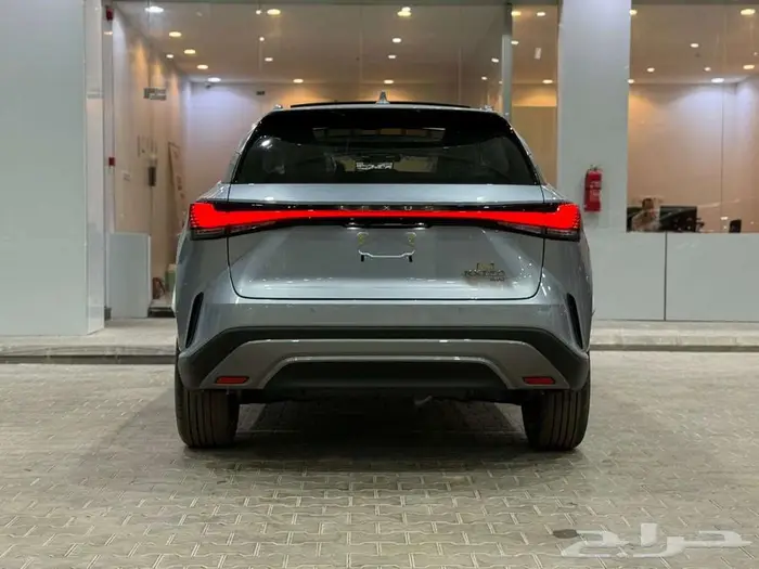 لكزس RX 350 BB بنزين 2025 - داخلي جملي - عرض نهايه العام 28