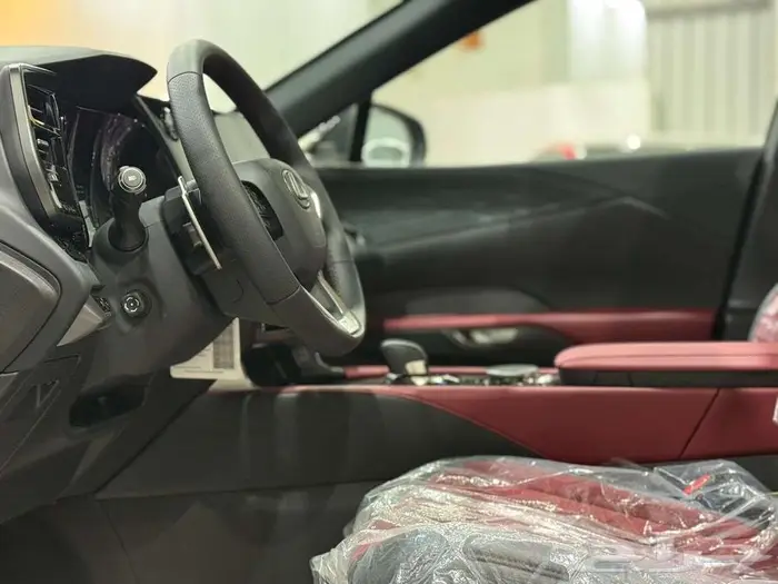 لكزس RX 350 F_SPORT موديل 2025 17