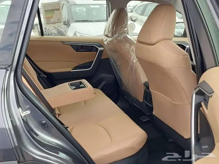 تويوتا راف فور LE دفع رباعى هايبرد موديل 2025 5