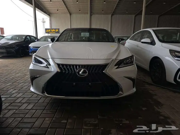 LEXUS. ES 350 2025 CCاستندر 20