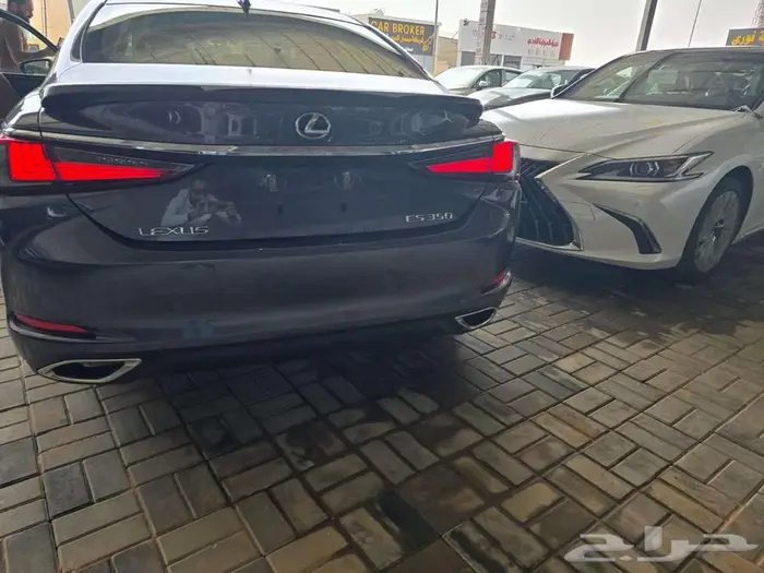 LEXUS. ES 350 2025 CCاستندر 22
