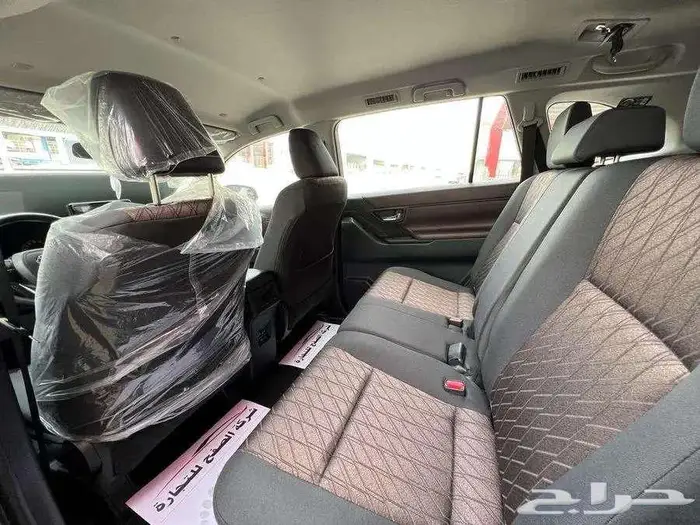 تويوتا انوفا gl 2025 6