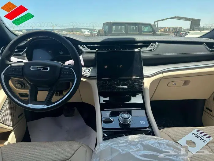 جيب جراندي شروكي ليمتد دبل 7 راكب موديل 2023 الكميه محدوده. 7