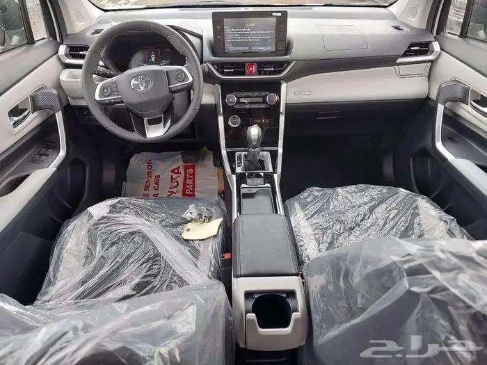 تويوتا فيلوز GLX موديل 2025 2