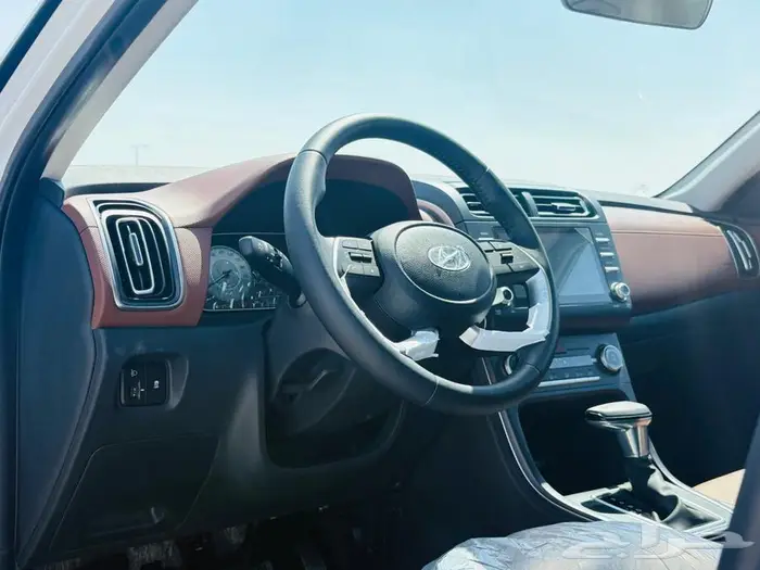 هيونداي كريتا 1.5 لاكجري فل كامل اقوى عرض موديل 2025 7