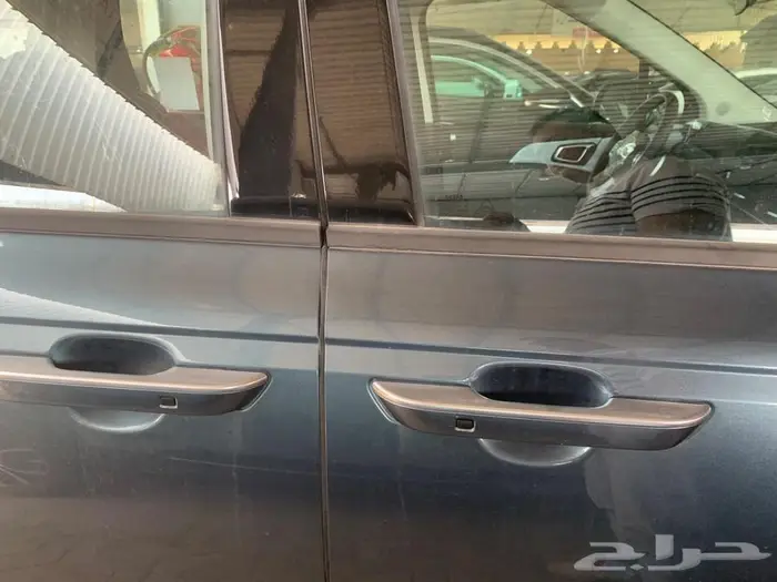 كيا كرنفال 2025 نص الفل 1