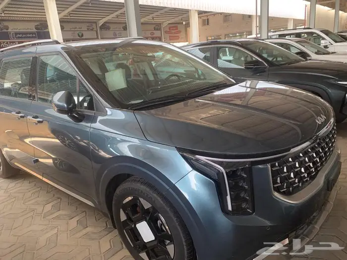 كيا كرنفال 2025 نص الفل 0