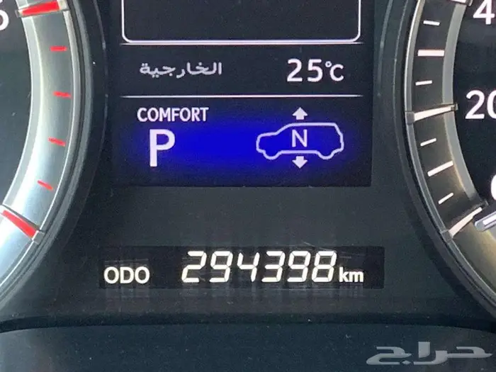 لكزس LX570 بلاك ايديشن موديل 2020 10