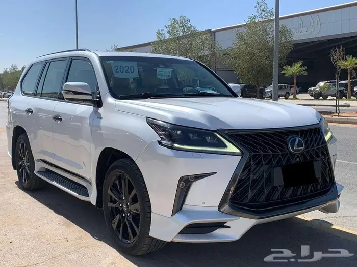 لكزس LX570 بلاك ايديشن موديل 2020 2