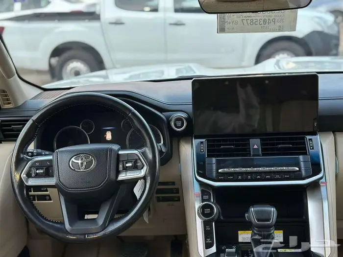 تويوتا لاندكروزر L3 موديل 2023 ديزل 7