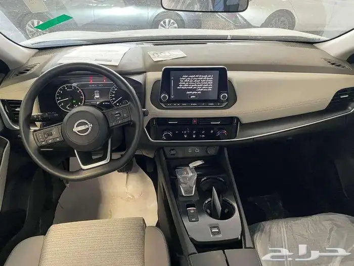 نيسان اكس تريل استندر 5 راكب بدون دبل 2025 3