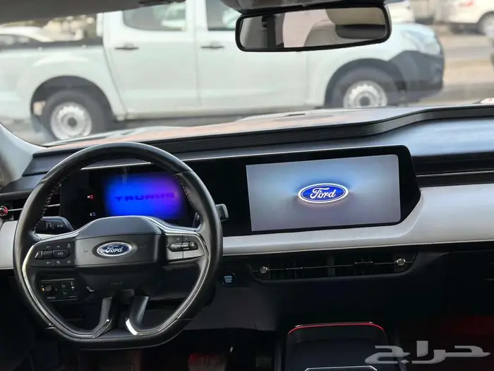 فورد توروس 2023 تيتانيوم 7