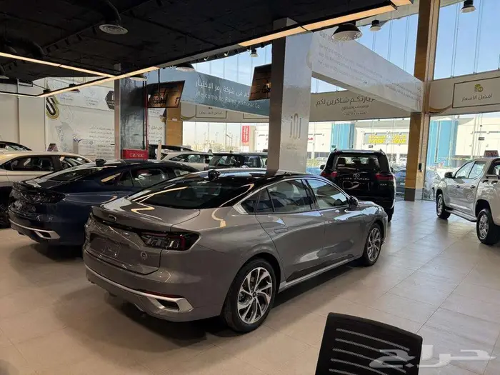 فورد توريس تيتانيوم رصاصي واسود2026 7