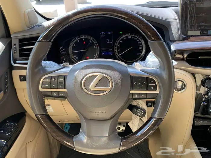 لكزس LX570 سبورت 2019 سعودى 16