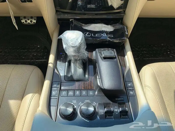 لكزس LX570 سبورت 2019 سعودى 13