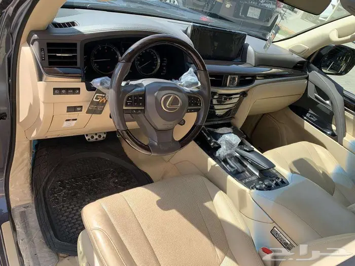 لكزس LX570 سبورت 2019 سعودى 8
