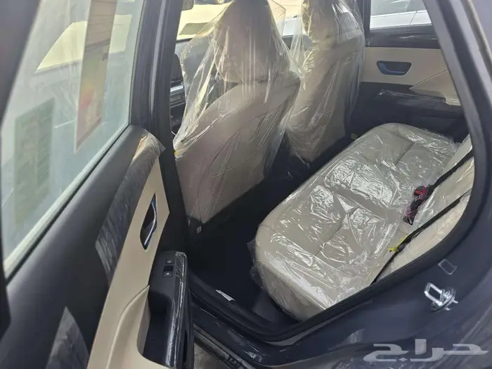 هونداي كونا بريميوم 2.0 فتحه سقف موديل 2025 9