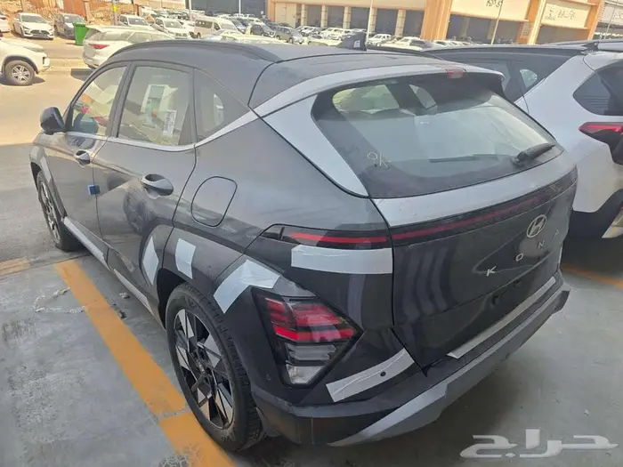 هونداي كونا بريميوم 2.0 فتحه سقف موديل 2025 3