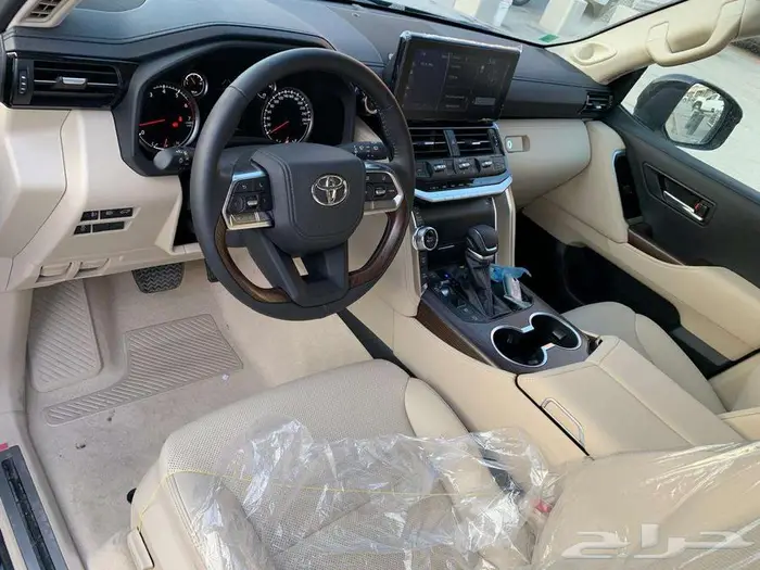 جكسار S الساير 2024 اسود 13