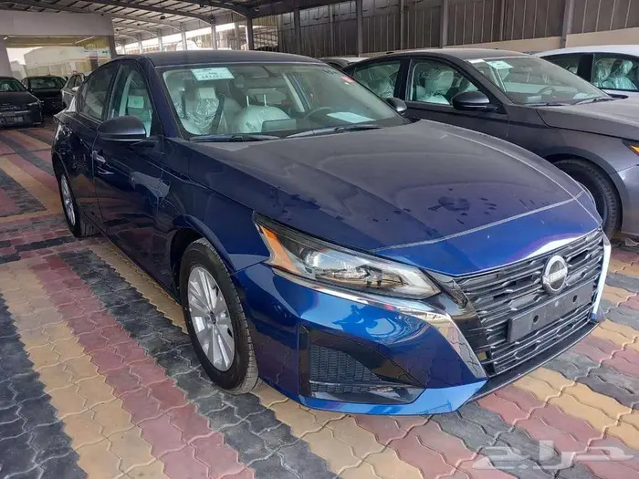 نيسان التيما 2024 ستاندر 2