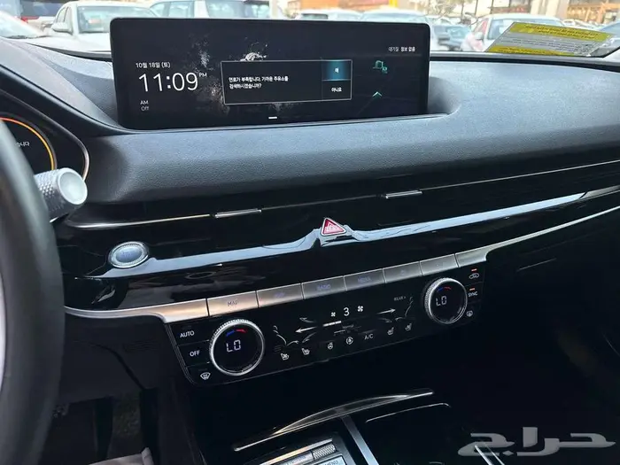 جينسس 2021 مستورد بنزين لون كحلي مميز شاشة بصمه 6