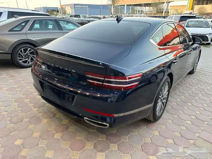 جينسس 2021 مستورد بنزين لون كحلي مميز شاشة بصمه 4