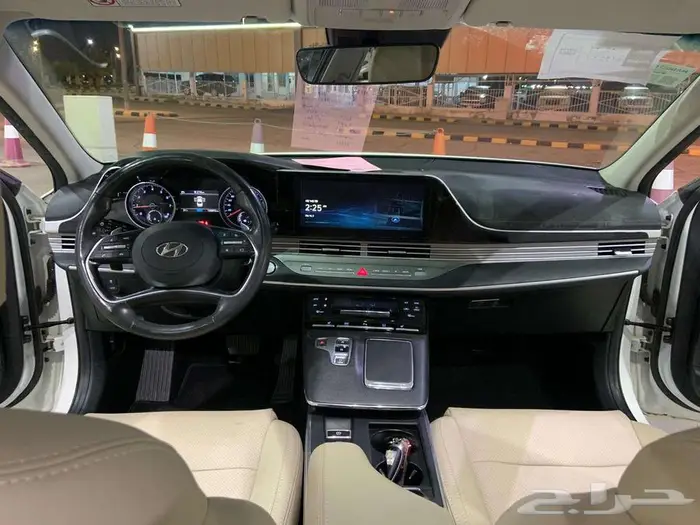 هونداي ازيرا 2020 بصمه شاشه قيادة ذاتيه مستورد 7