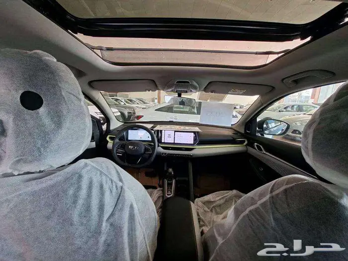 جيلي كولراي نص فل 2025 6