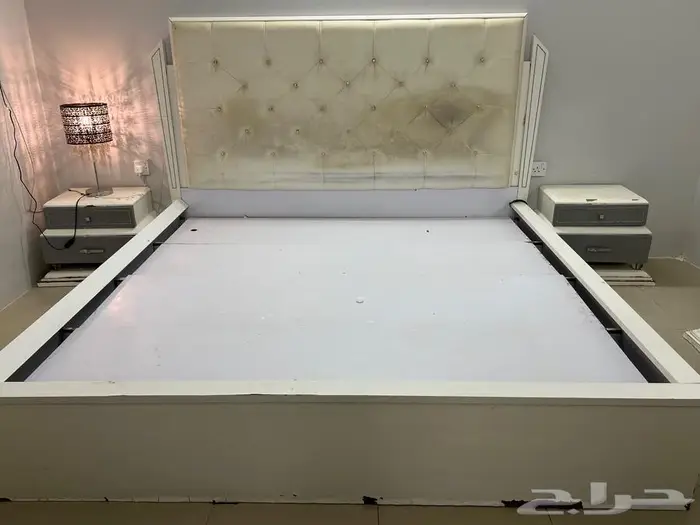 غرفه نوم للبيع ب 250 0