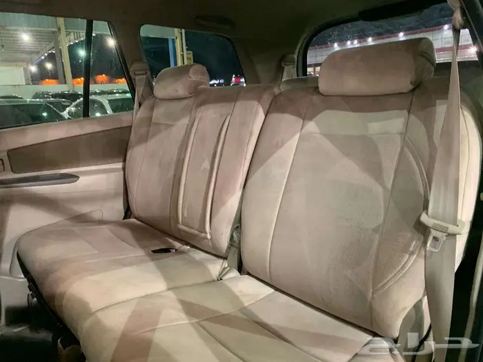 تويوتا انوفا موديل 2015 12