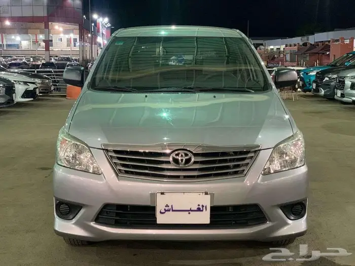 تويوتا انوفا موديل 2015 1