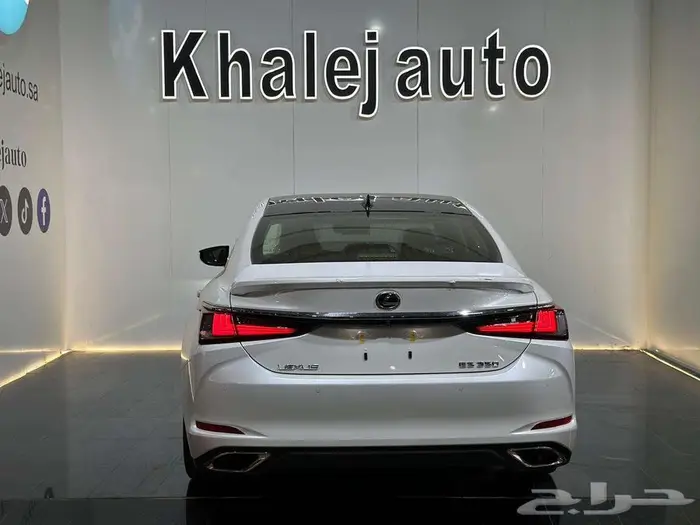 لكزس CC ES350 موديل 2025 بالنقد والتقسيط 3