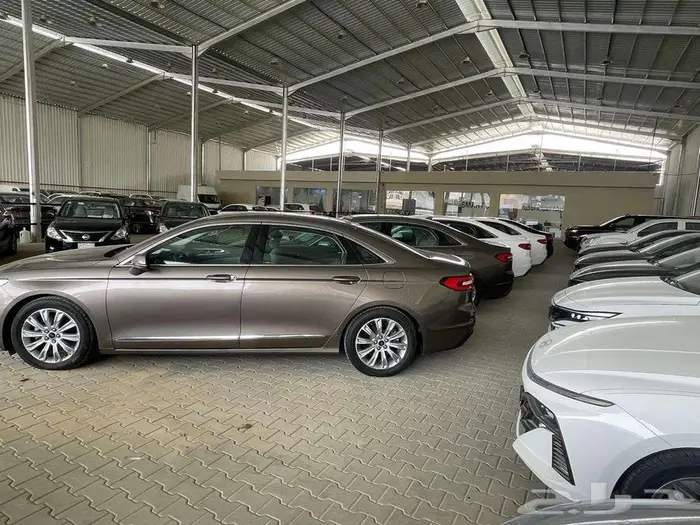 عدد من فورد تورس امبيانتي مستعمل السعر 57500 شامل النقل 2