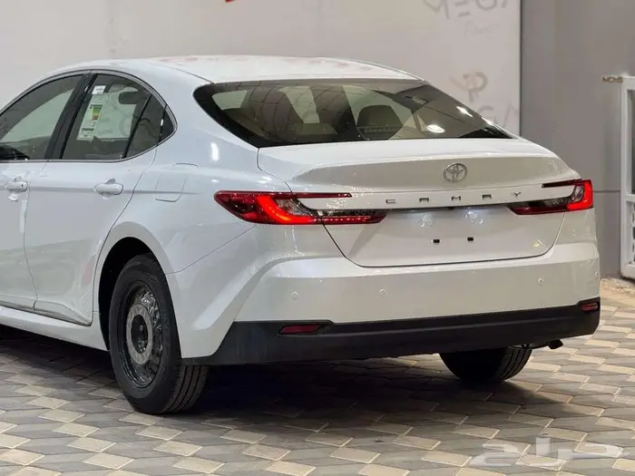 تويوتا كامري 2025 استاندر   وارد خليجي   جديدة تماما 4